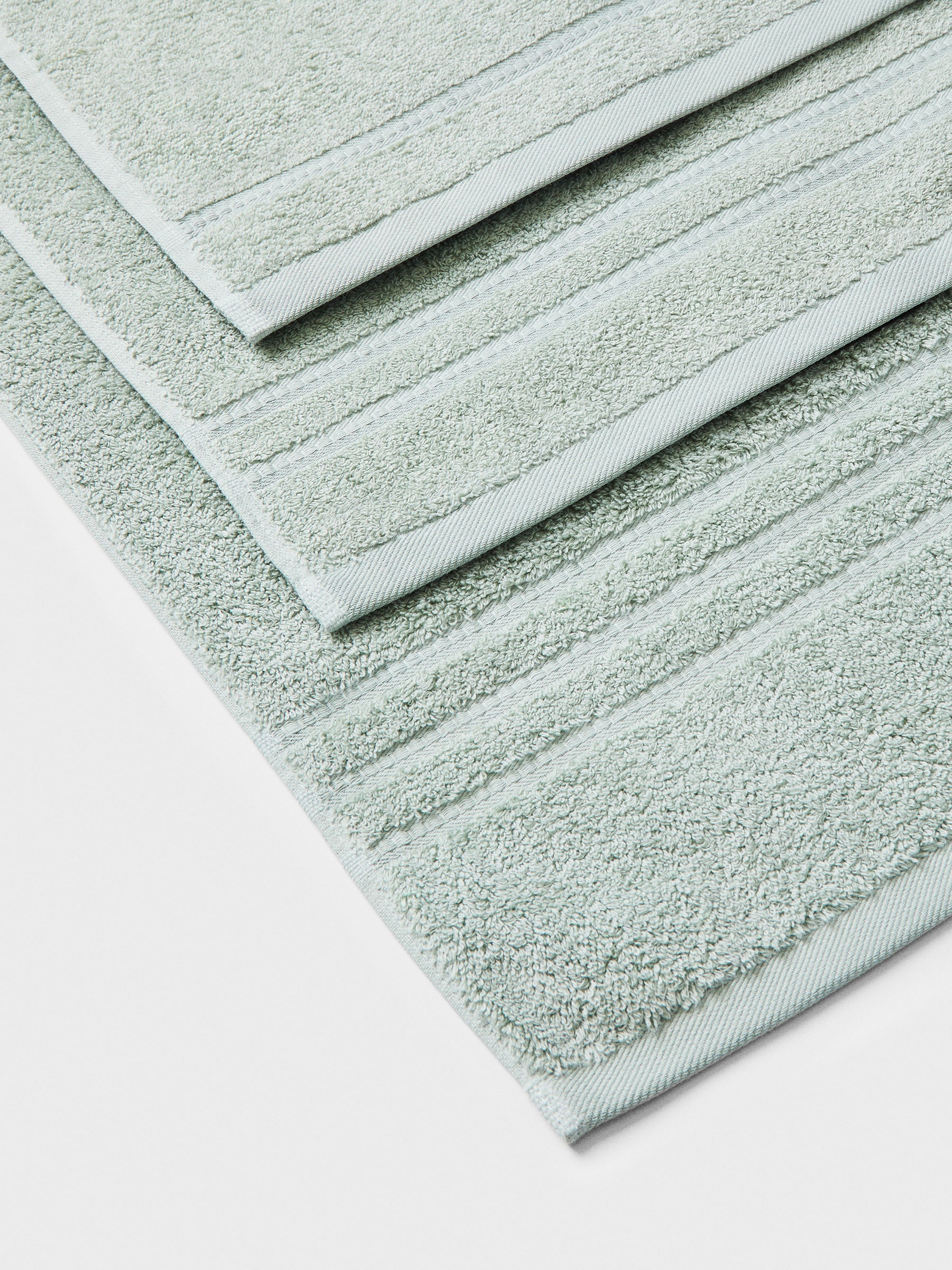 Bath Towel Ensemble Set - Four Seasons At Home