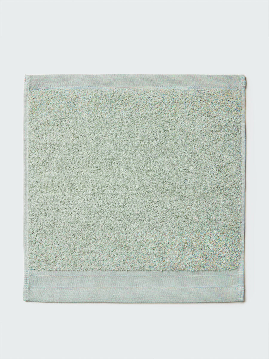 Close-up of a "Florentine Sage" colored wipe, visible fabric - {{Florentine Sage}}