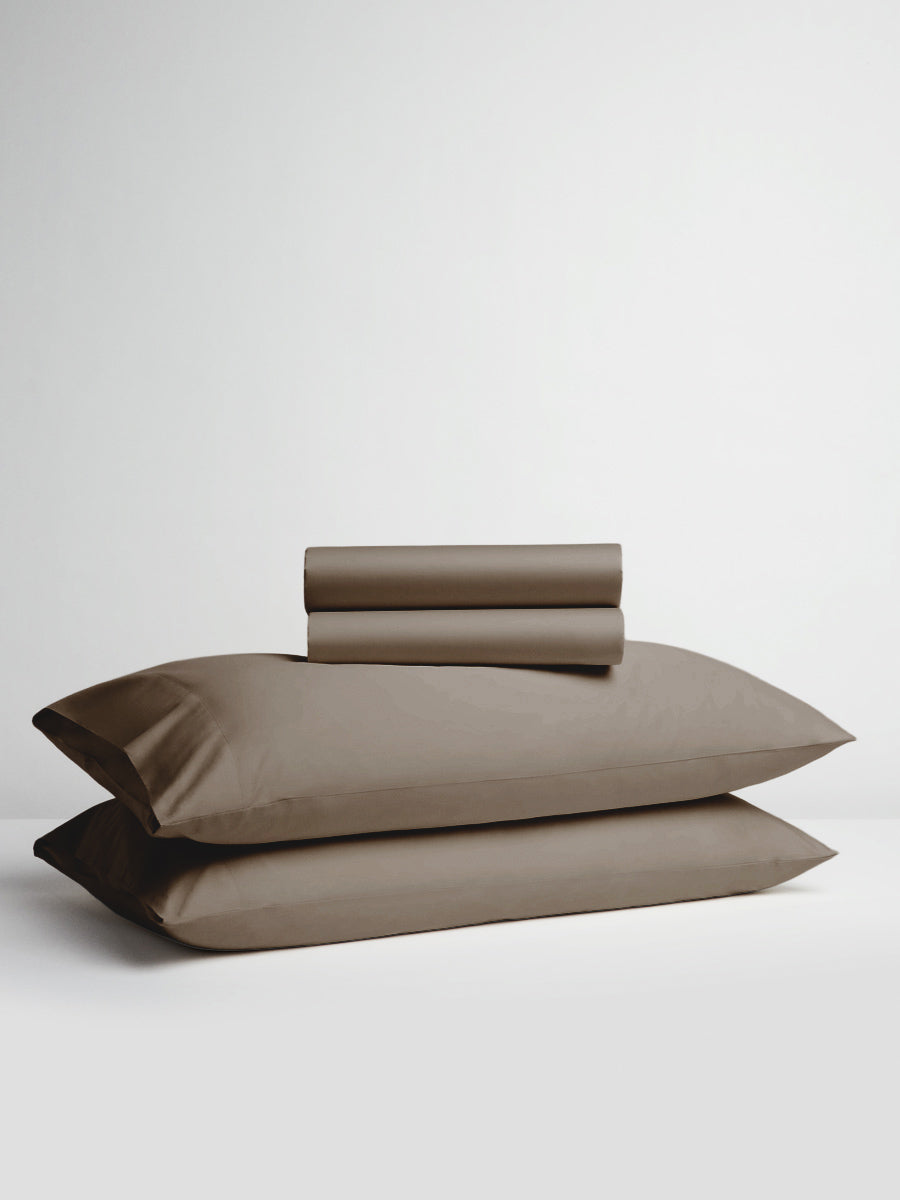 Napa Oak gallery image 4: pillows. {{Napa Oak}}