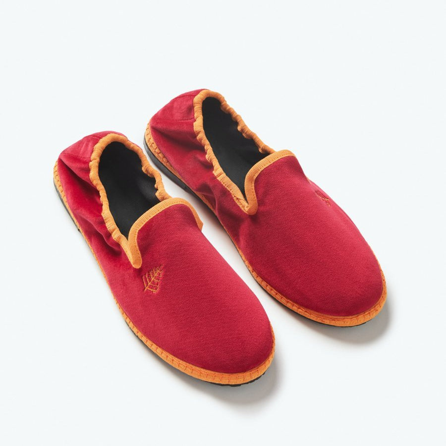 Close-up of the Four Seasons Velvet Slippers in Miami Rose, showcasing the luxurious velvet fabric and artisanal hand-stitching. - {{Miami Rose}}