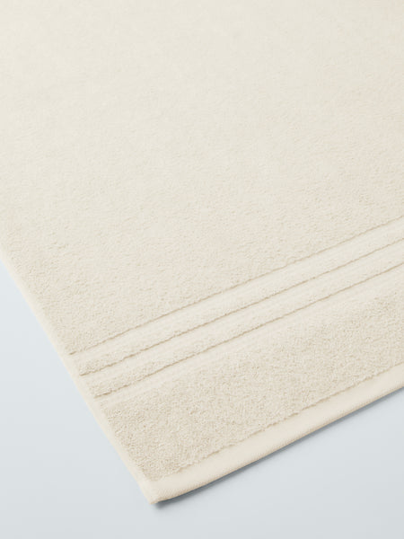 Gold Textiles 4 Pack Premium Cotton Bath Sheets Bright White 30x60 inch  Luxury Bath Towel